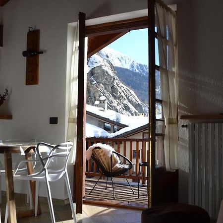Chalet Mont Blanc De Courmayeur Bagian luar foto